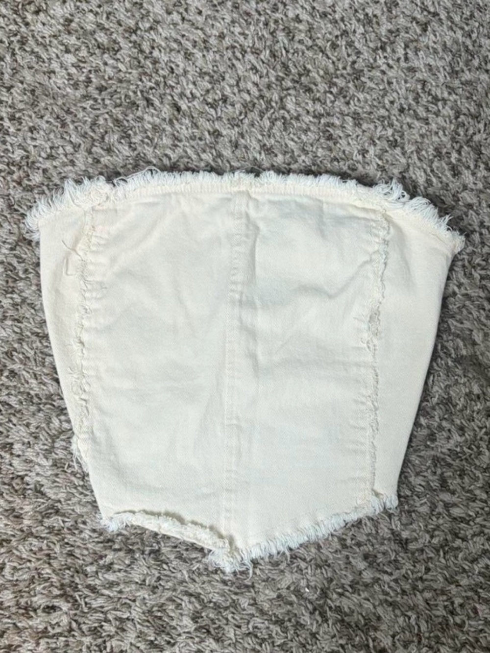 White Fox Women's Cream Frayed Hem High-Waist Shorts